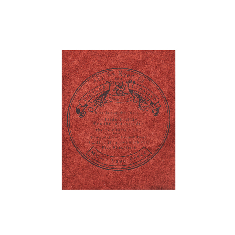 high-quality materials for the shoulder labels